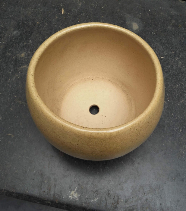 Minimalist design ceramic pot for plants