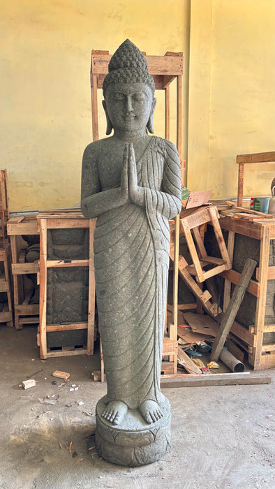 STANDING BUDDHA PRAYING