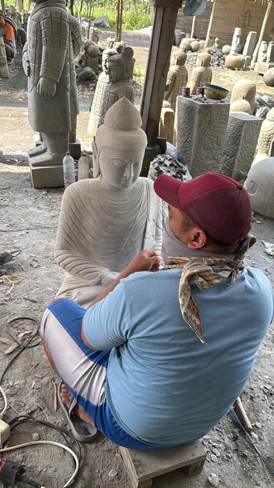 SEATED BUDDDHA MEDITATION