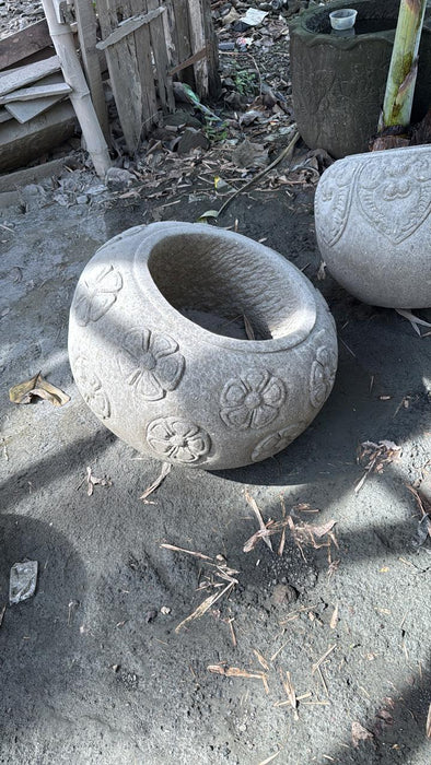 PLANTER