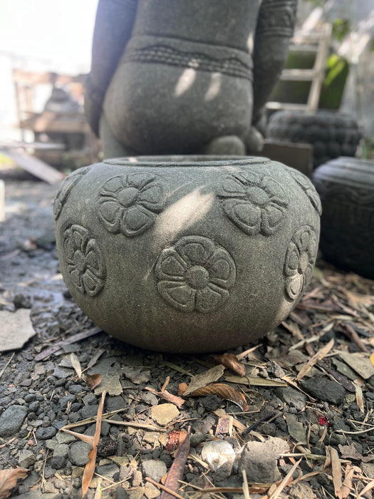 PLANTER