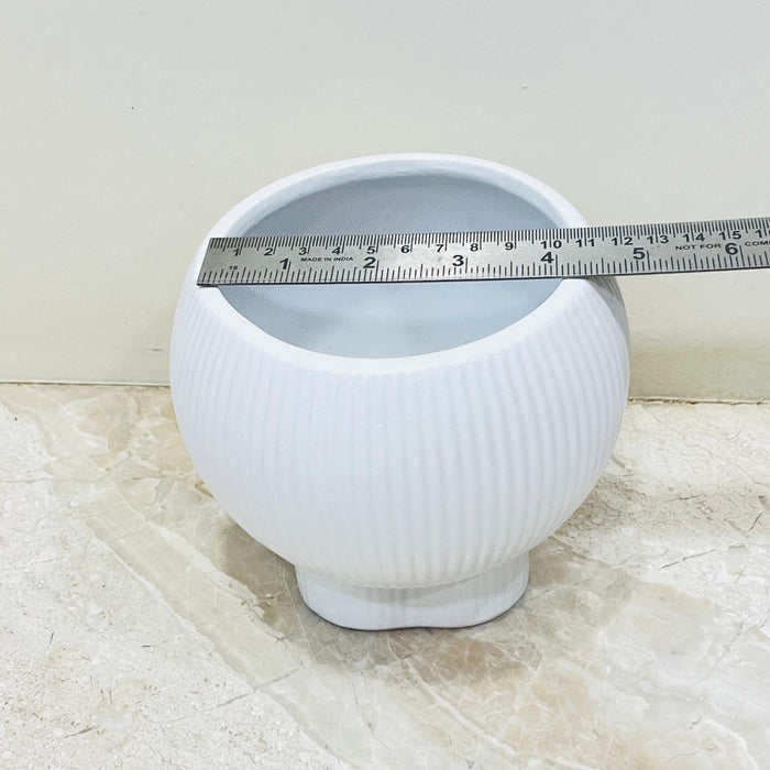 Round Ribbed Pot White Modern White Ribbed Ceramic Planter for Indoor Plants | Stylish Home ...