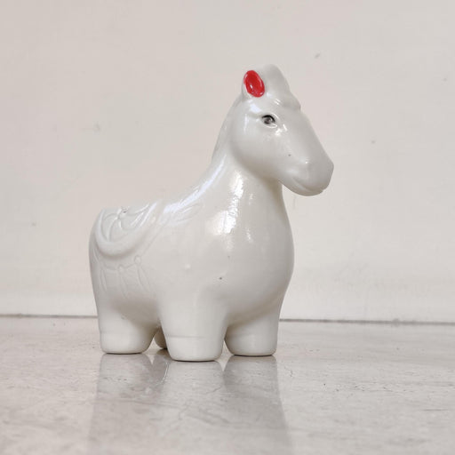 Royal white horse ceramic planter for succulents and small indoor plants