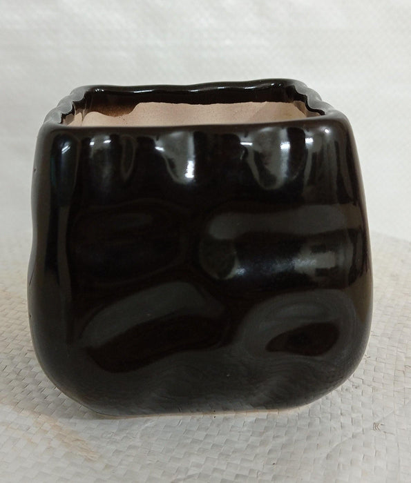 Set of 6 modern square mini ceramic pots in black color