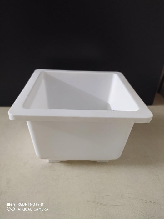 Square Pot White - CGASPL