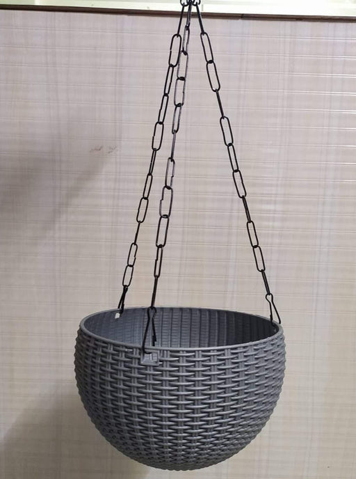 Hanging Planter With Chain